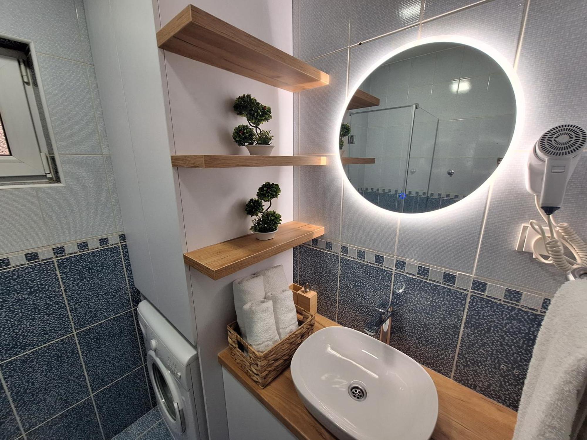 Matino Apartments 3 Valjevo Bagian luar foto
