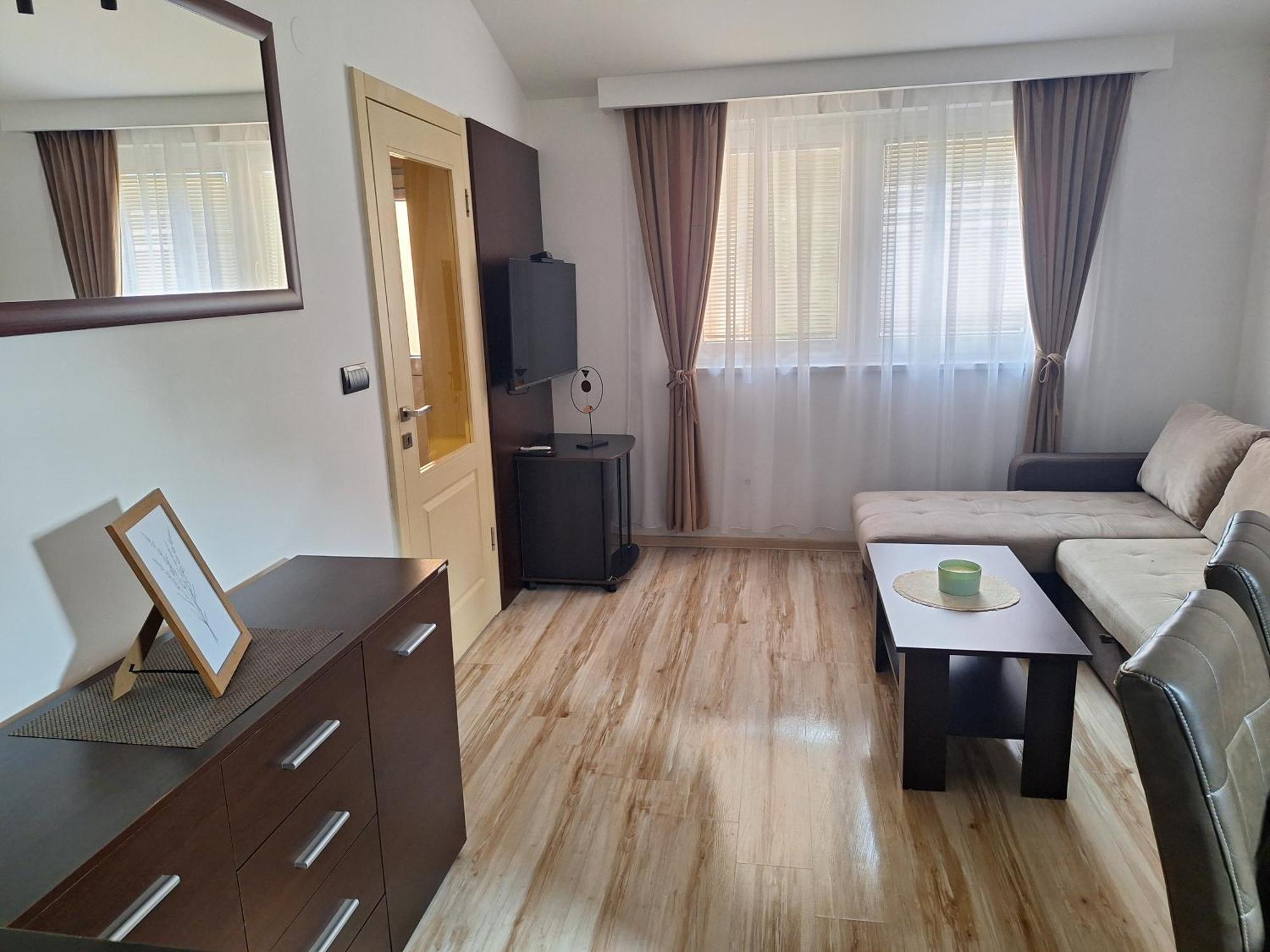 Matino Apartments 3 Valjevo Bagian luar foto