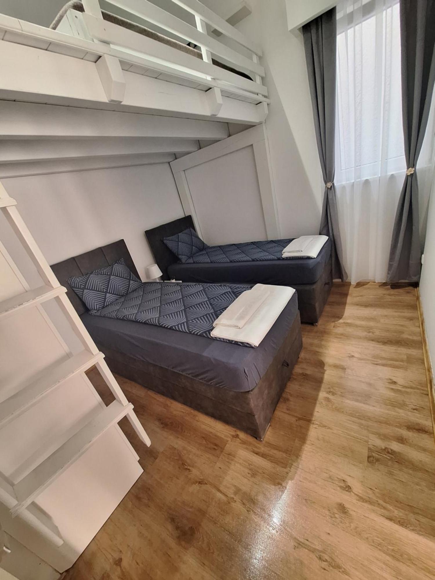 Matino Apartments 3 Valjevo Bagian luar foto